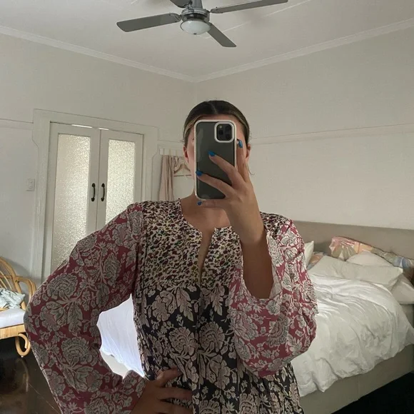 Verge Girl floral maxi dress in pink & purple - Picture 3 of 7